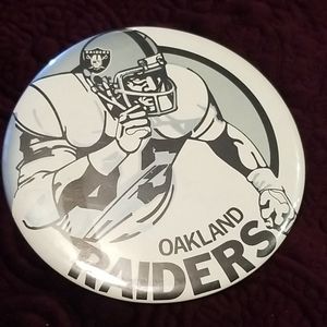 Vintage Oakland Raiders Button Plate